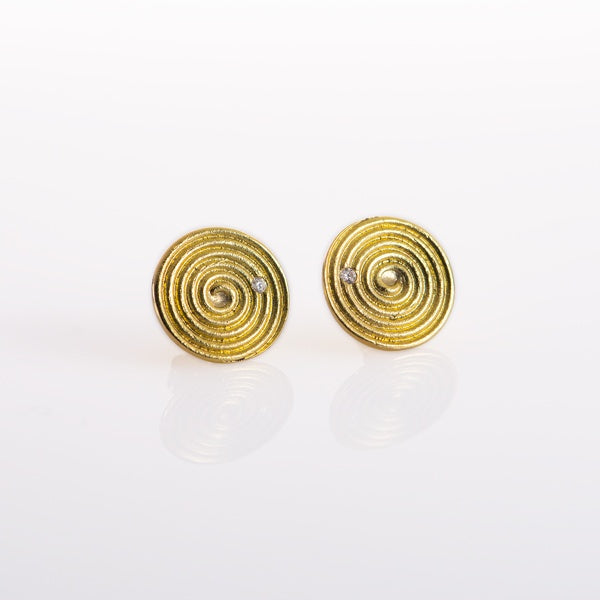 Classic Spiral Studs in Fairmined Gold image 2