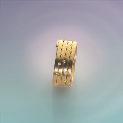 Ribbon Eternity Ring in 18ct Yellow Fairtrade Gold image 2